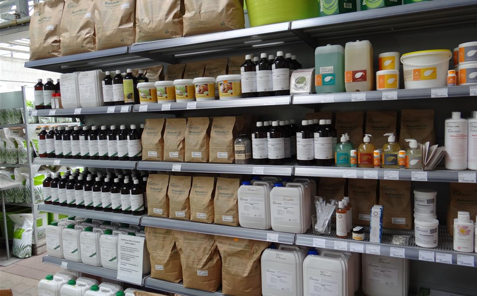 Effektive Mikroorganismen - EM Effektive Mikroorganismen - EM